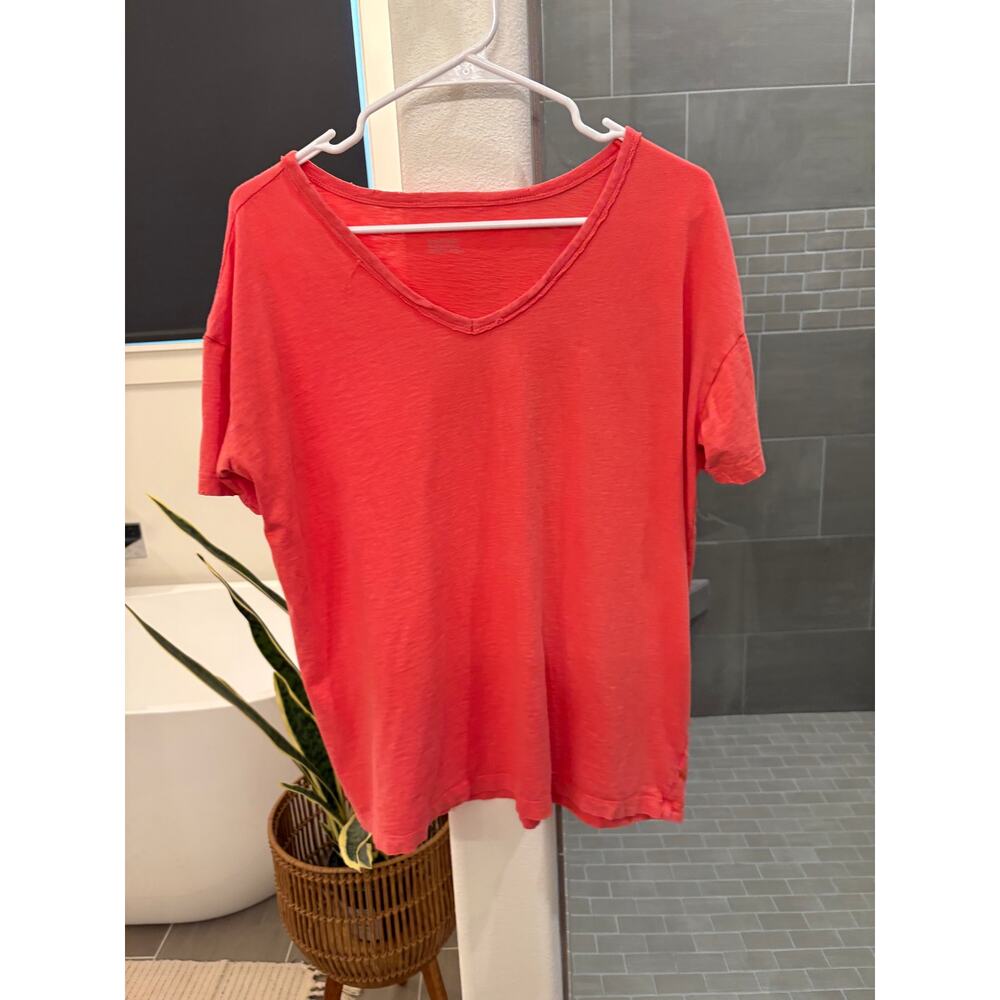 American Eagle Real Soft Oversized Distressed V-Neck Tee